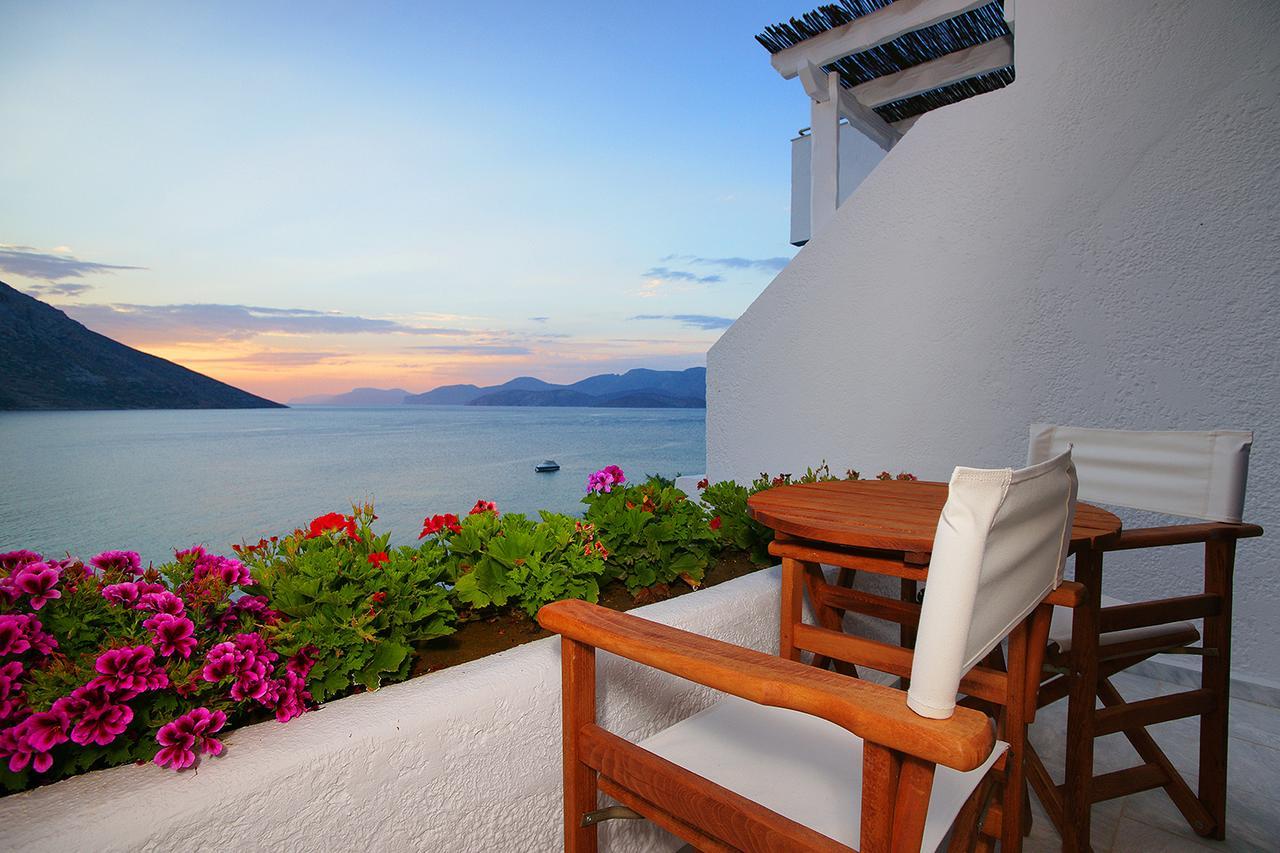 La Playa Boutique Apartments Миртеа Экстерьер фото